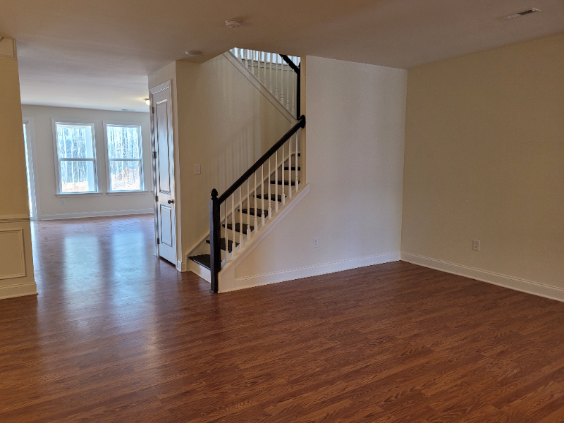 904 Haybeck Ln - Photo 7 of 32