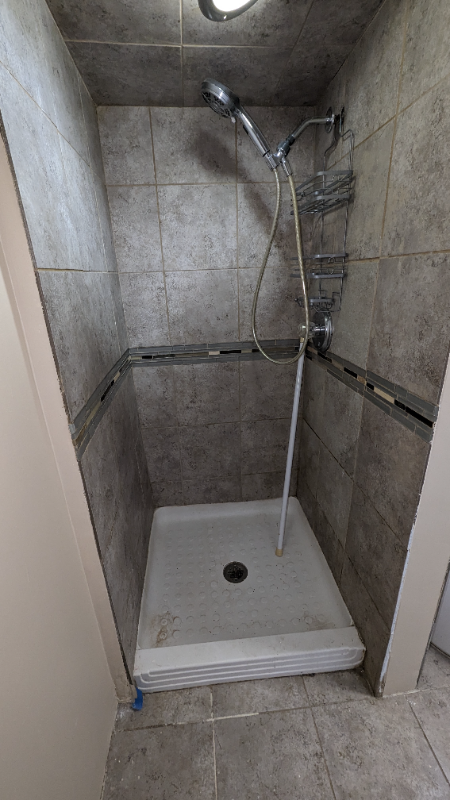 400 East Glen Park Avenue - Photo 3 of 11