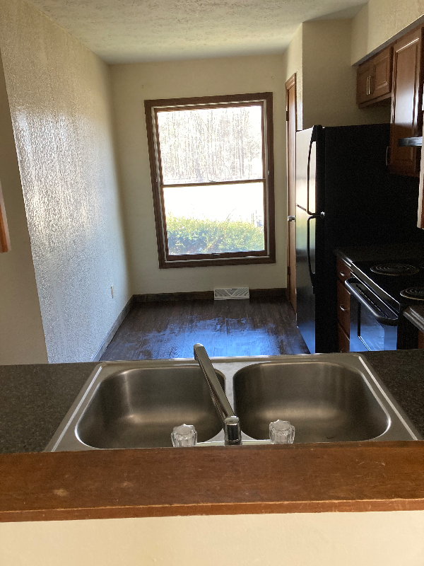 17044 Windham Ct #17044 - Photo 2 of 6