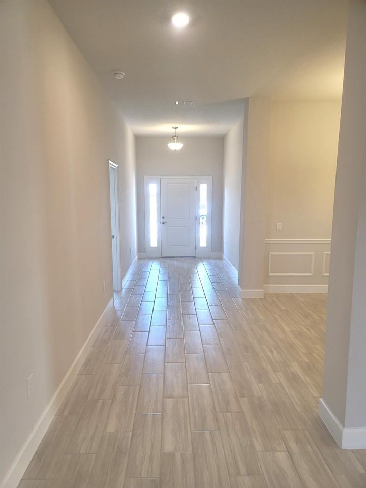 4598 Grandview Glen Dr #1 - Photo 3 of 50