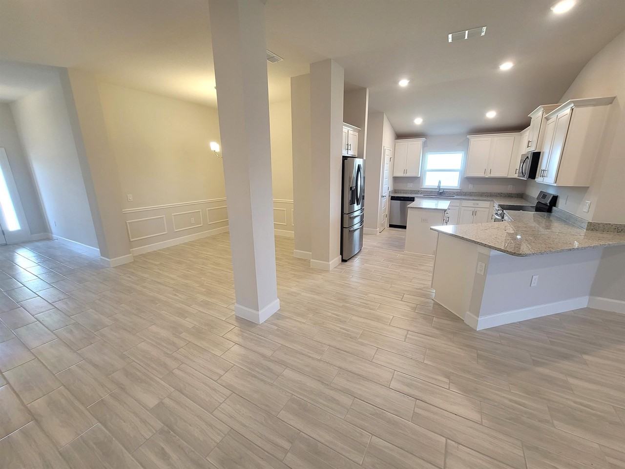 4598 Grandview Glen Dr #1 - Photo 5 of 50
