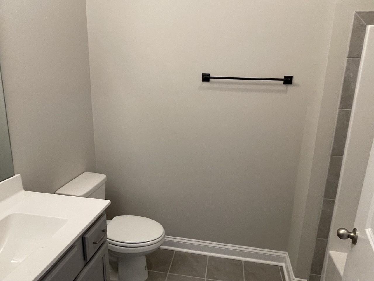 181 Hanover Ct #NA - Photo 6 of 10