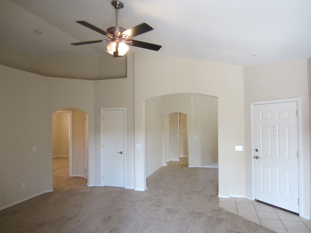 7454 W Mission View Pl - Photo 3 of 12
