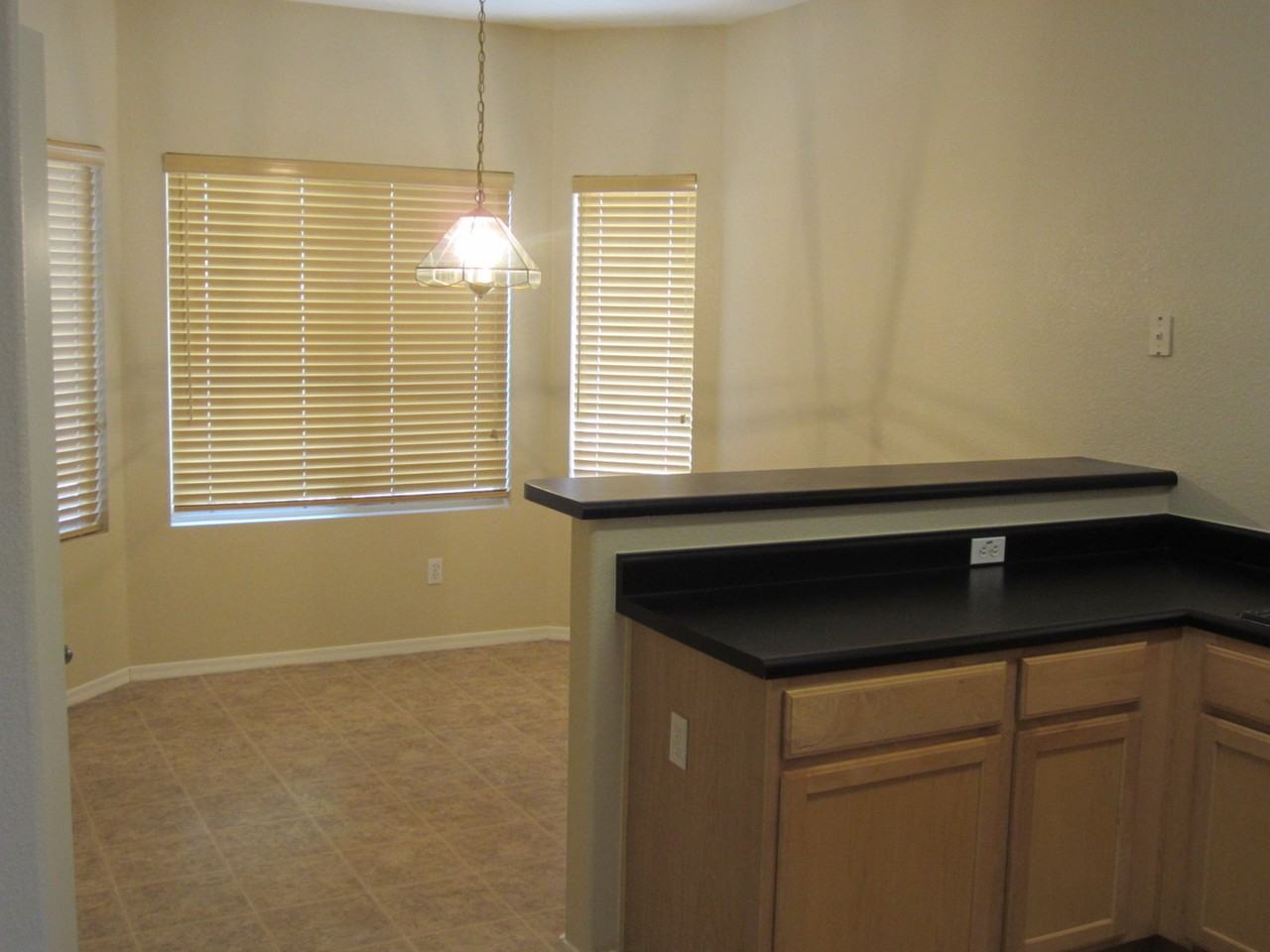 7454 W Mission View Pl - Photo 5 of 12