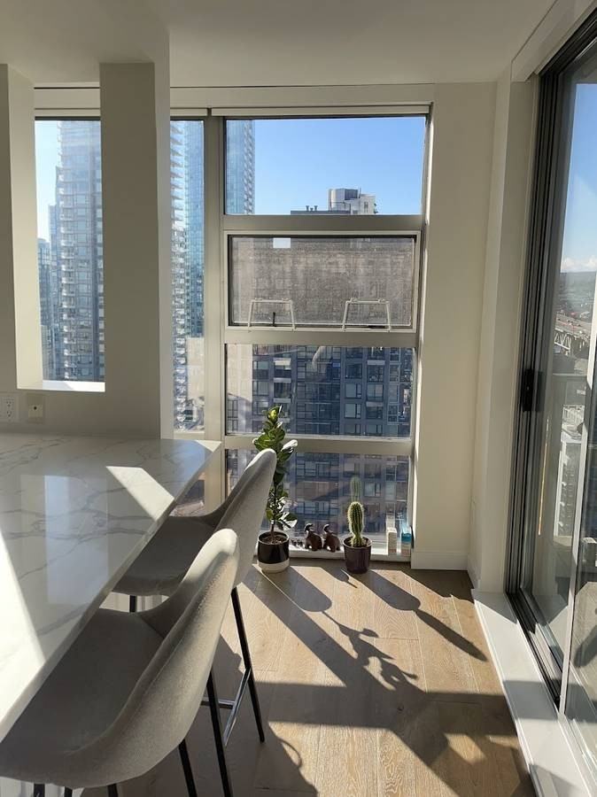 1225 Richards Street #2304 - Photo 4 of 13