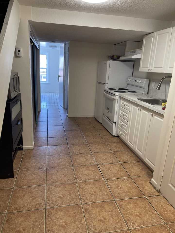 226 Saint Patrick Street #3 - Photo 7 of 25