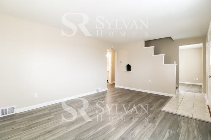 2443 Webster Ave - Photo 2 of 15