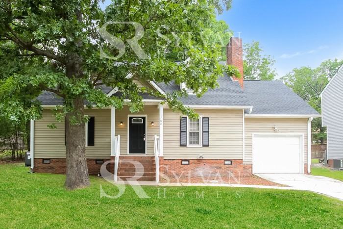 708 Quail Hills Dr - Photo 2 of 16