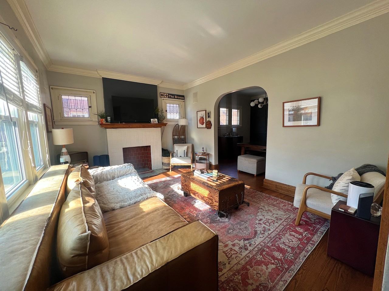 1236 Beaconsfield Ave #1 - Photo 4 of 15