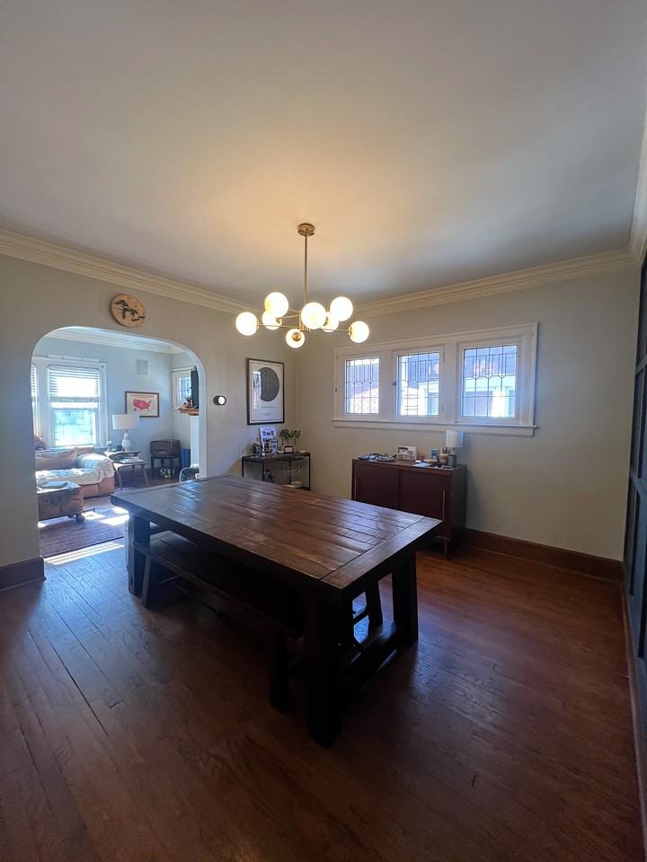 1236 Beaconsfield Ave #1 - Photo 7 of 15