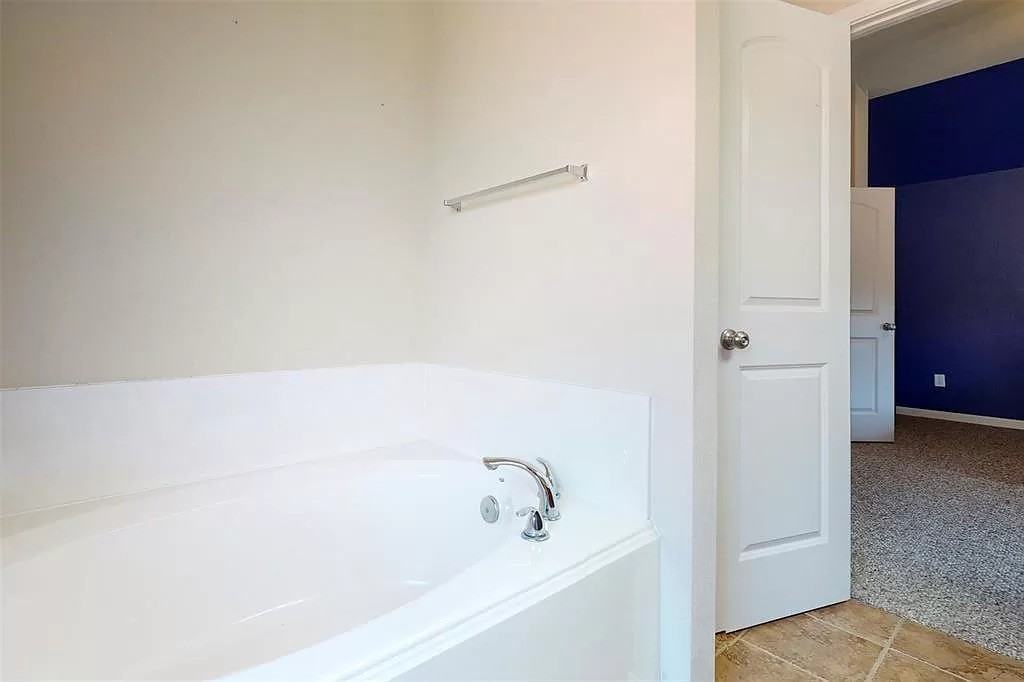 908 Eagle Ave #NA - Photo 7 of 20