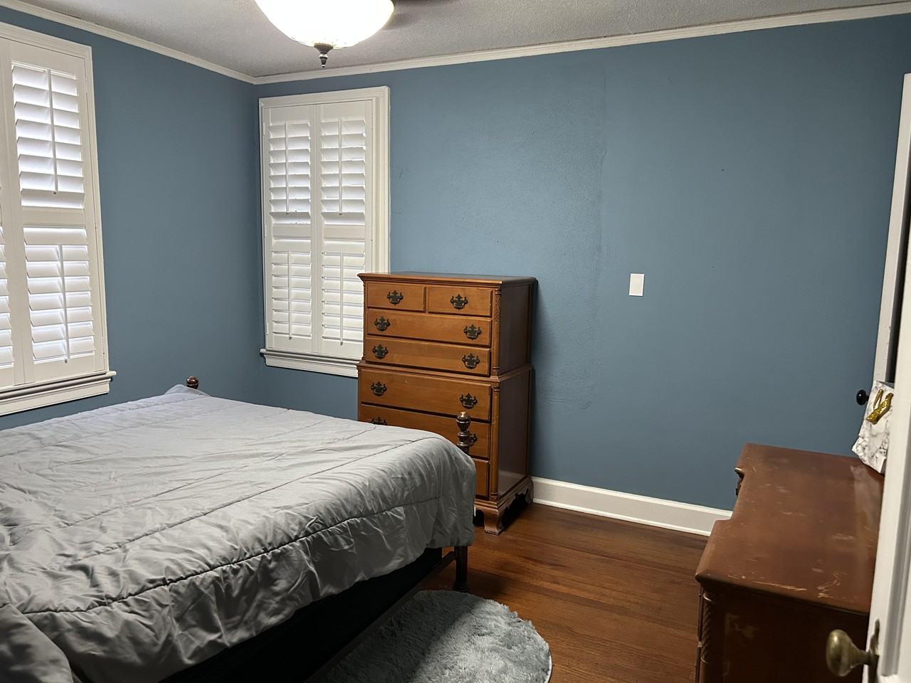 711 E Park Ave #NA - Photo 3 of 9