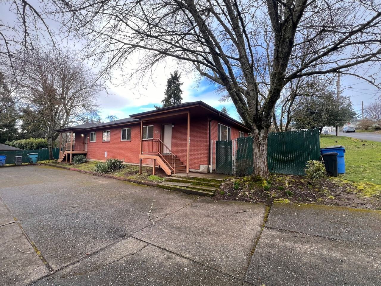 1420 Z St - Photo 2 of 14