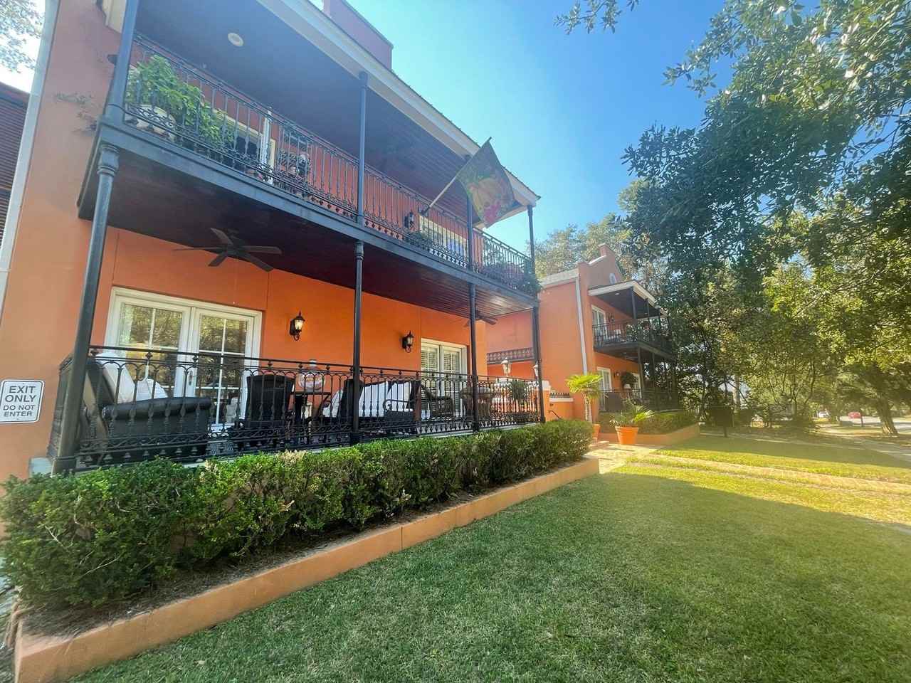 110 Fairhope Ave #2 - Photo 3 of 20