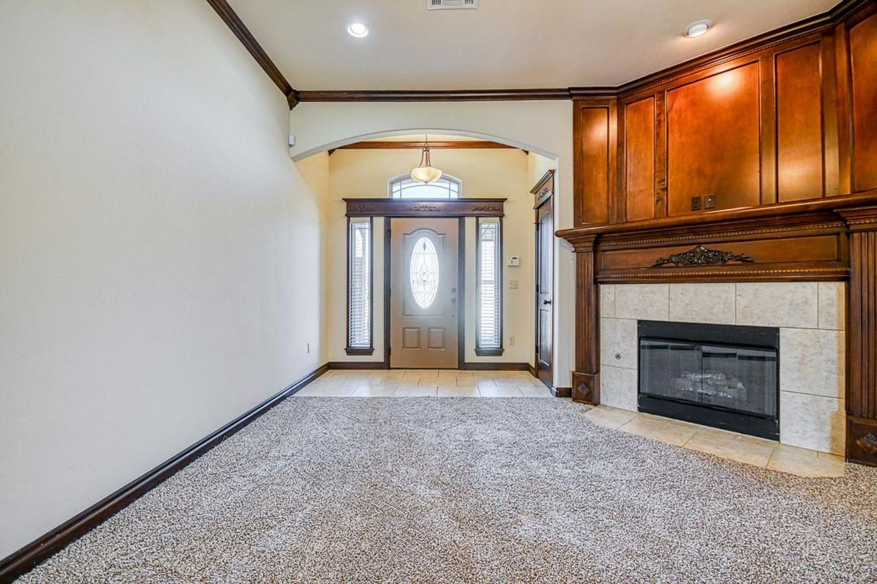 12112 Preakness Rd - Photo 5 of 38