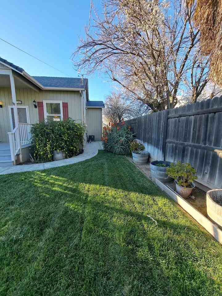 6105 B St - Photo 3 of 15