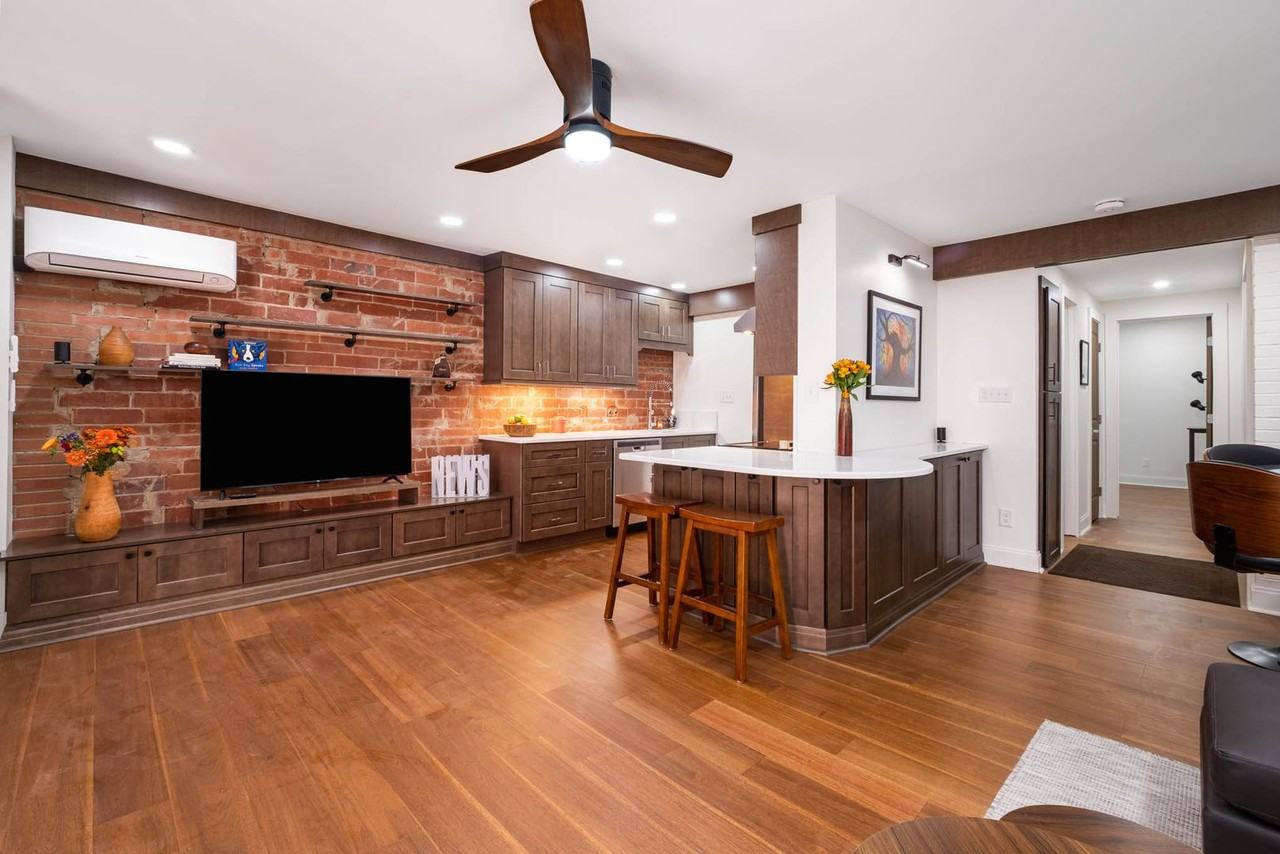 400 Queens Rd Apt D6 - Photo 3 of 19