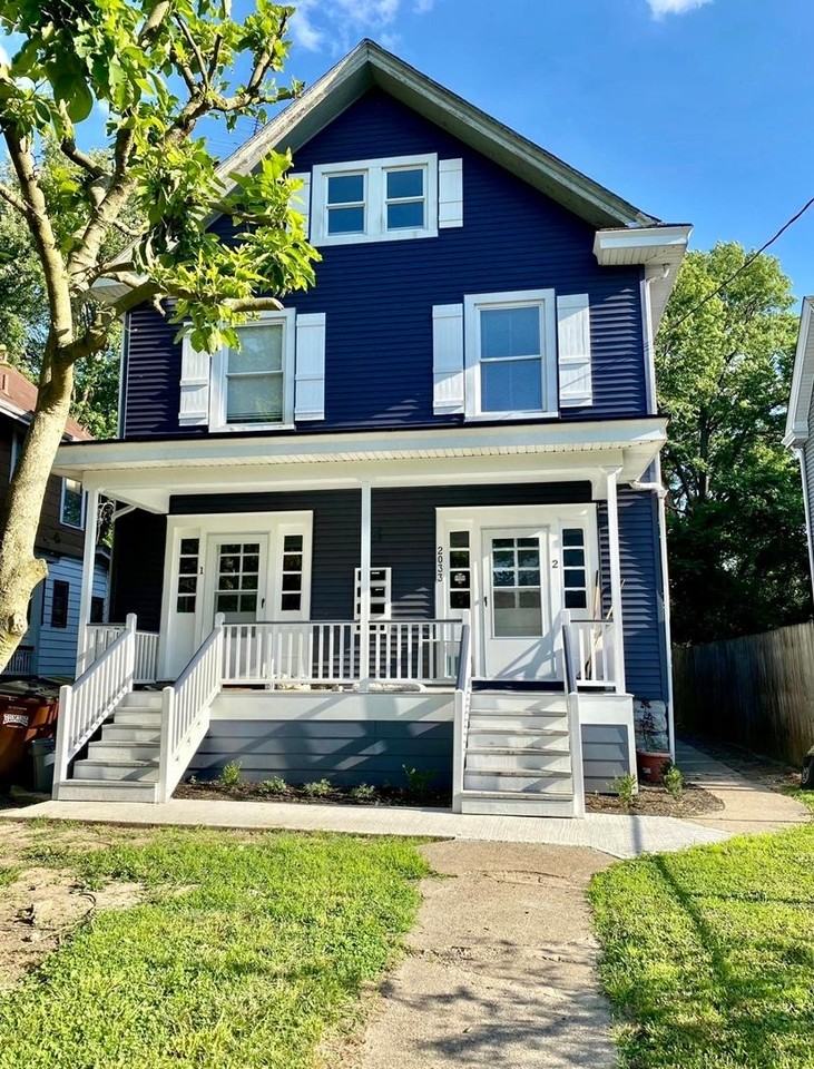 2033 Maple Ave 4, Norwood, OH 45212 Studio Apartment for 1,150/month