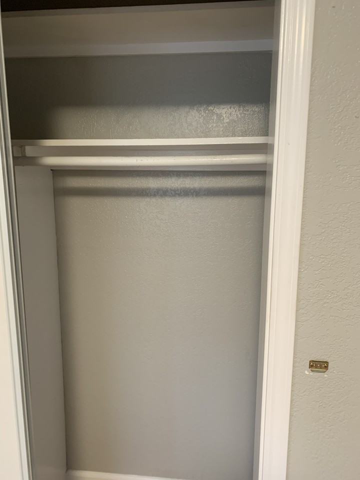 3647 Wilmington Rd - Photo 2 of 4