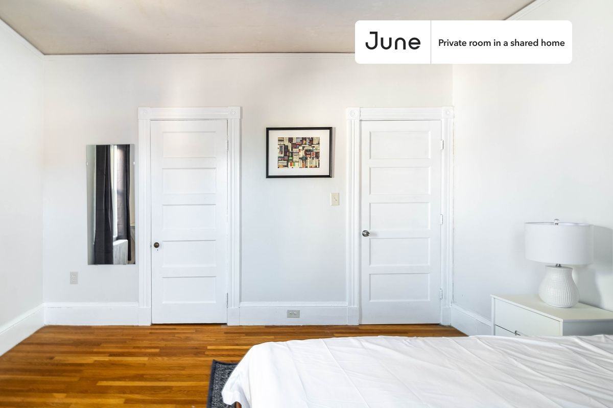 45 Montcalm Ave #C - Photo 4 of 14