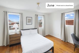 530 Ingraham St Ne #B - Photo 1 of 1