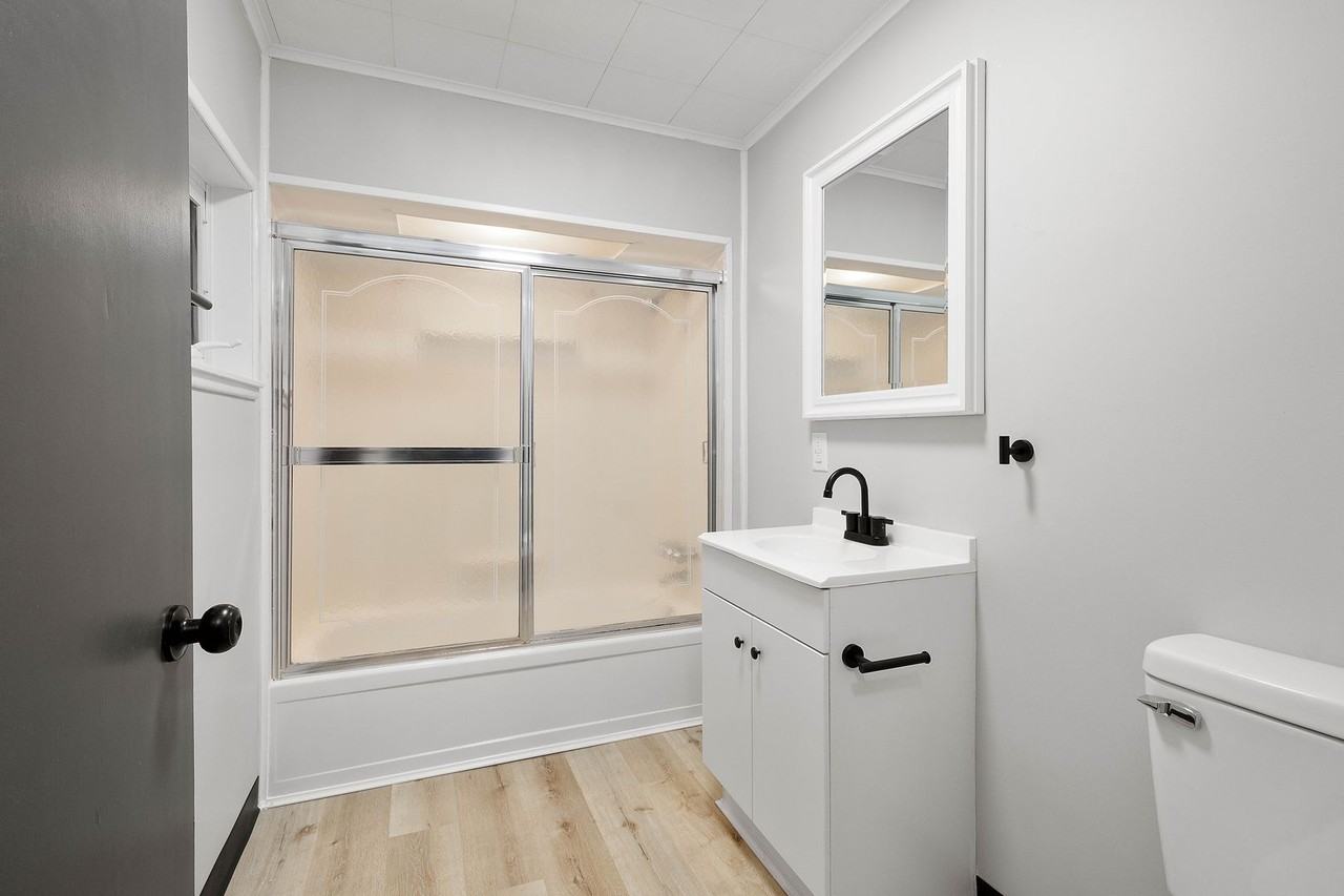 84 S 26th St - Photo 2 of 33