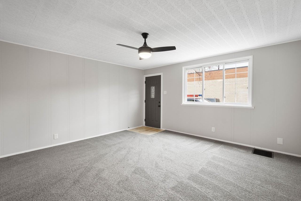 84 S 26th St - Photo 6 of 33