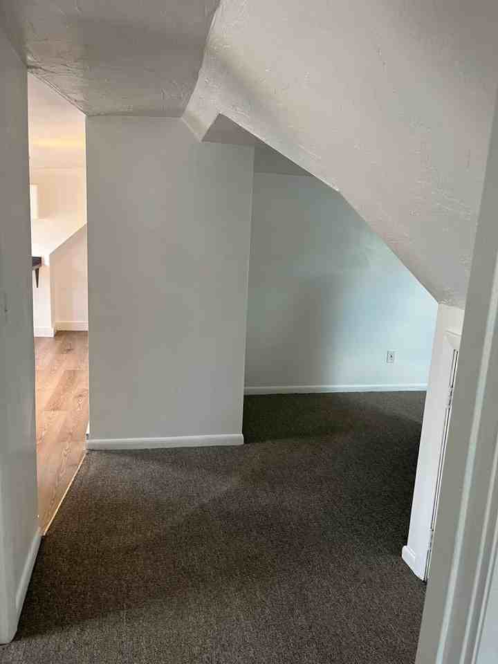 396 East St #2 - Photo 4 of 17