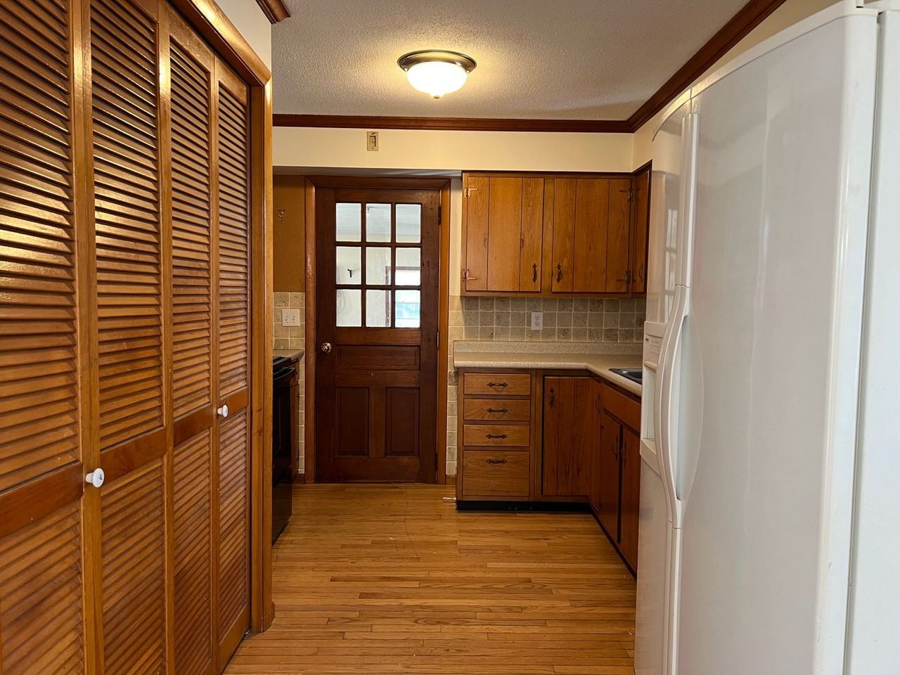 21 Devin St - Photo 3 of 10