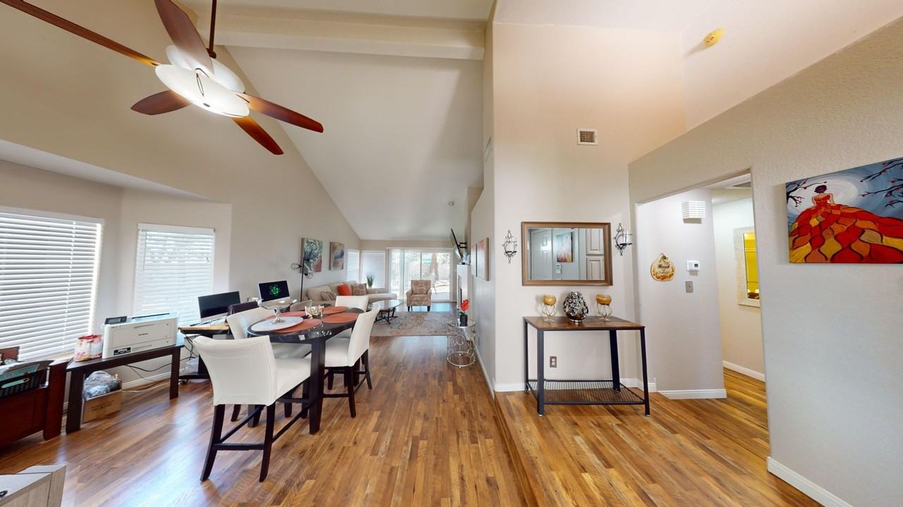 6944 Emerald Springs Ln - Photo 2 of 32