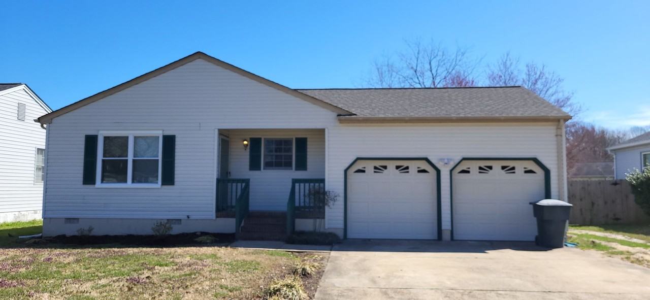 910 Charlotte Dr - Photo 2 of 19