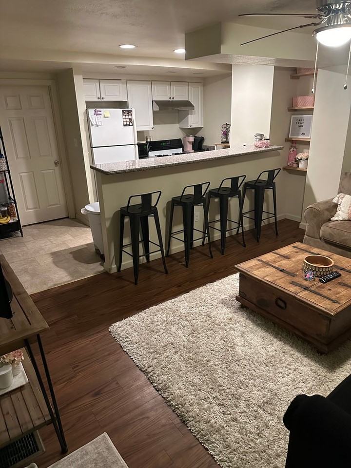 1927 Fox Way - Photo 2 of 13