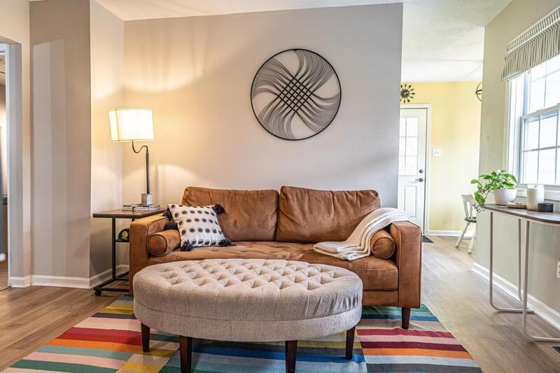 595 Midway Rd - Photo 3 of 18