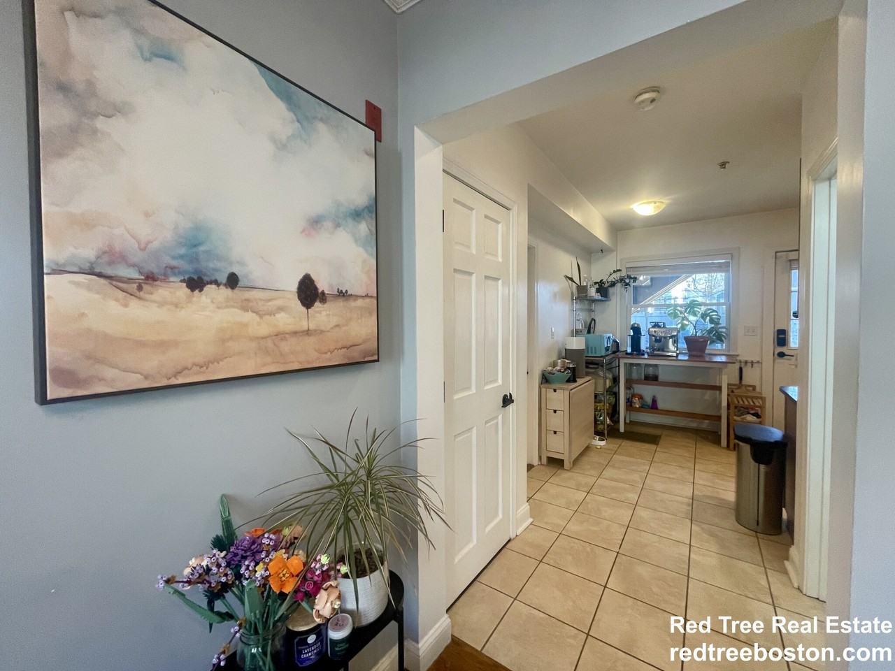 53 Myrtle St #2 - Photo 4 of 12