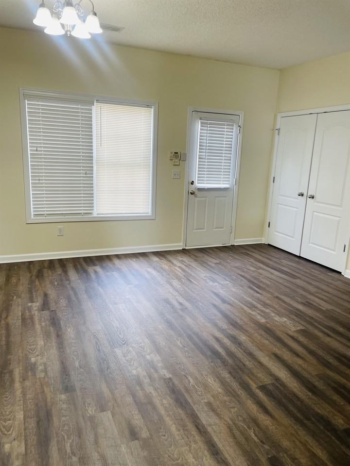 7635 Commerce Ct #1 - Photo 3 of 21