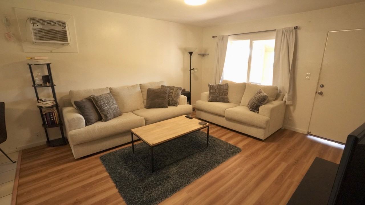 1204 Kuokoa St #NA - Photo 3 of 8