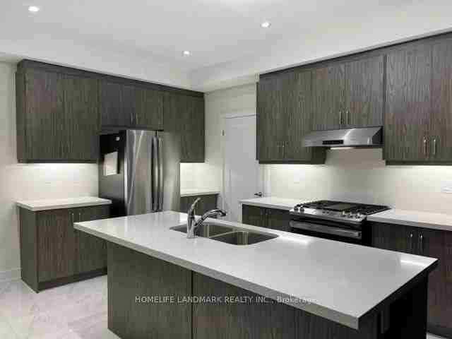 91 Angus Morton Crescent - Photo 2 of 14