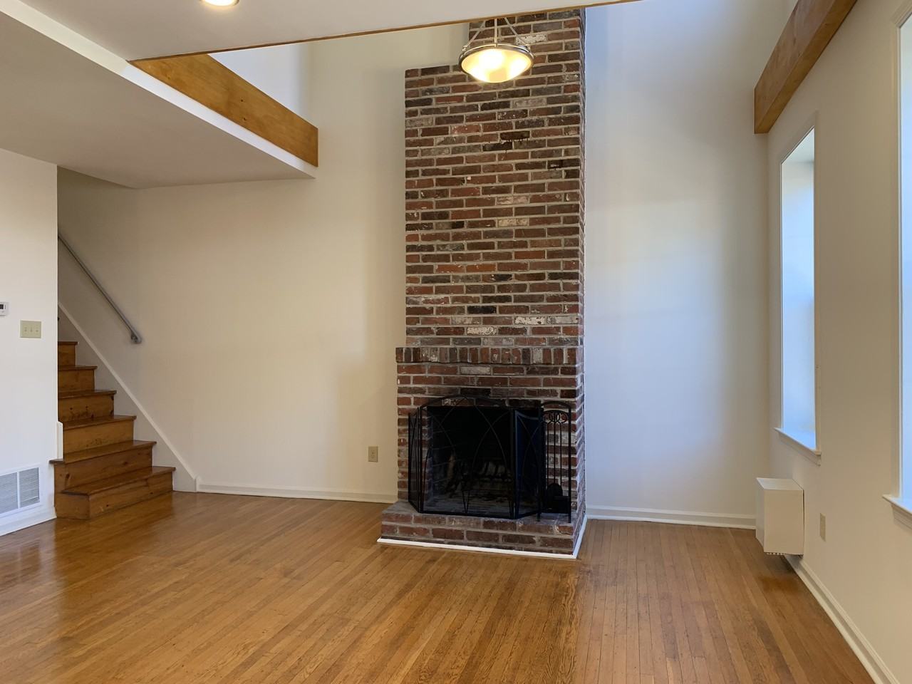 1516 Lombard Street - Photo 3 of 15