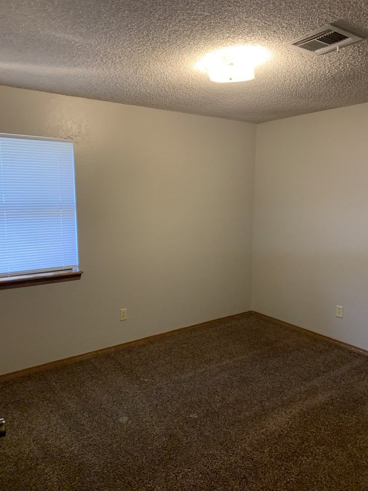 210 North Street #6 - Photo 4 of 7