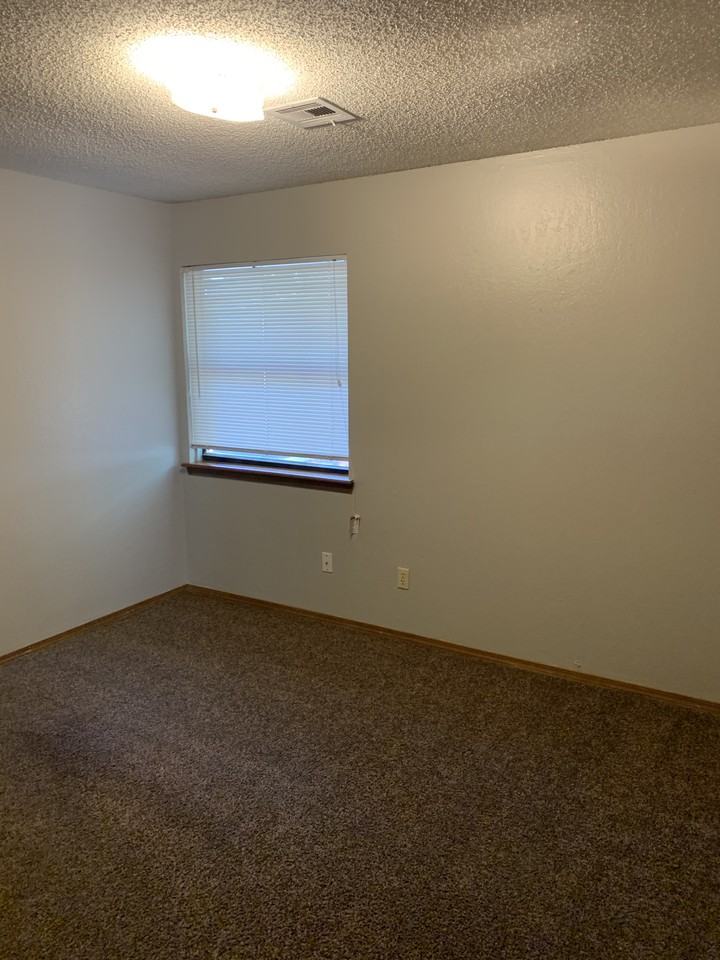 210 North Street #6 - Photo 5 of 7