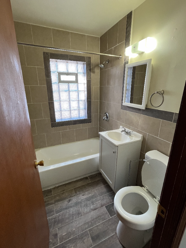 5723 W Lincoln Ave #4 - Photo 3 of 7