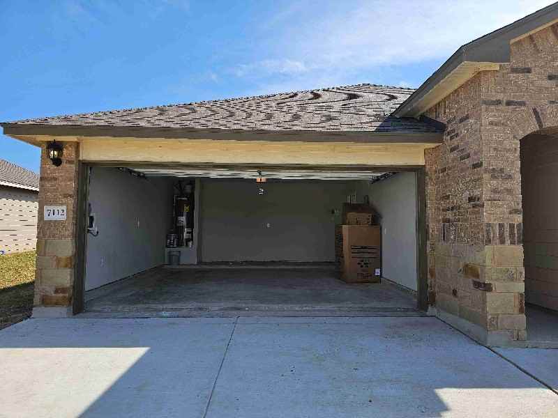 7112 Canadian Dr - Photo 3 of 18