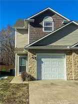 208 Pointe Ln - Photo 1 of 1