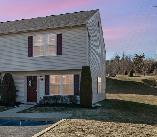 2109 Quail Hollow Dr - Photo 2 of 50