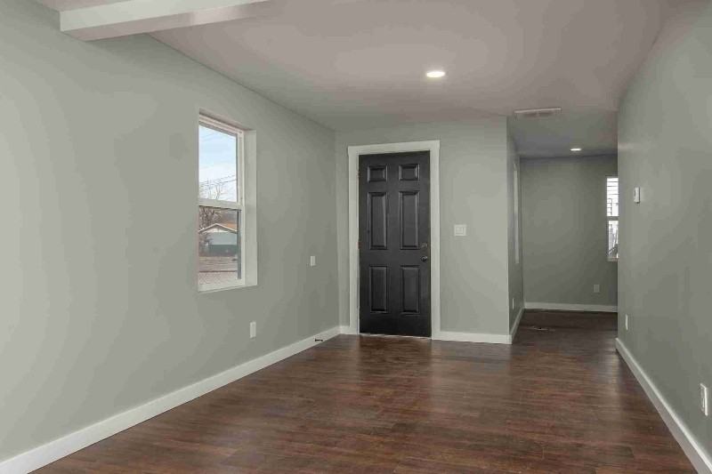 779 Cincinnati Ave - Photo 3 of 17