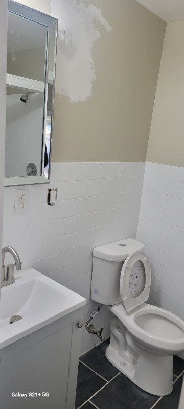 4708 Penn St #3 - Photo 6 of 8