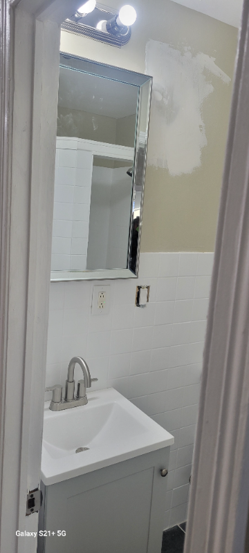 4708 Penn St #3 - Photo 7 of 8