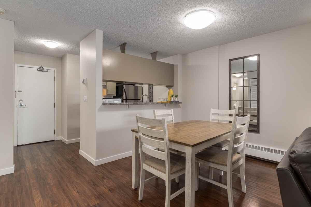 The Pinnacle - Photo 5 of 42