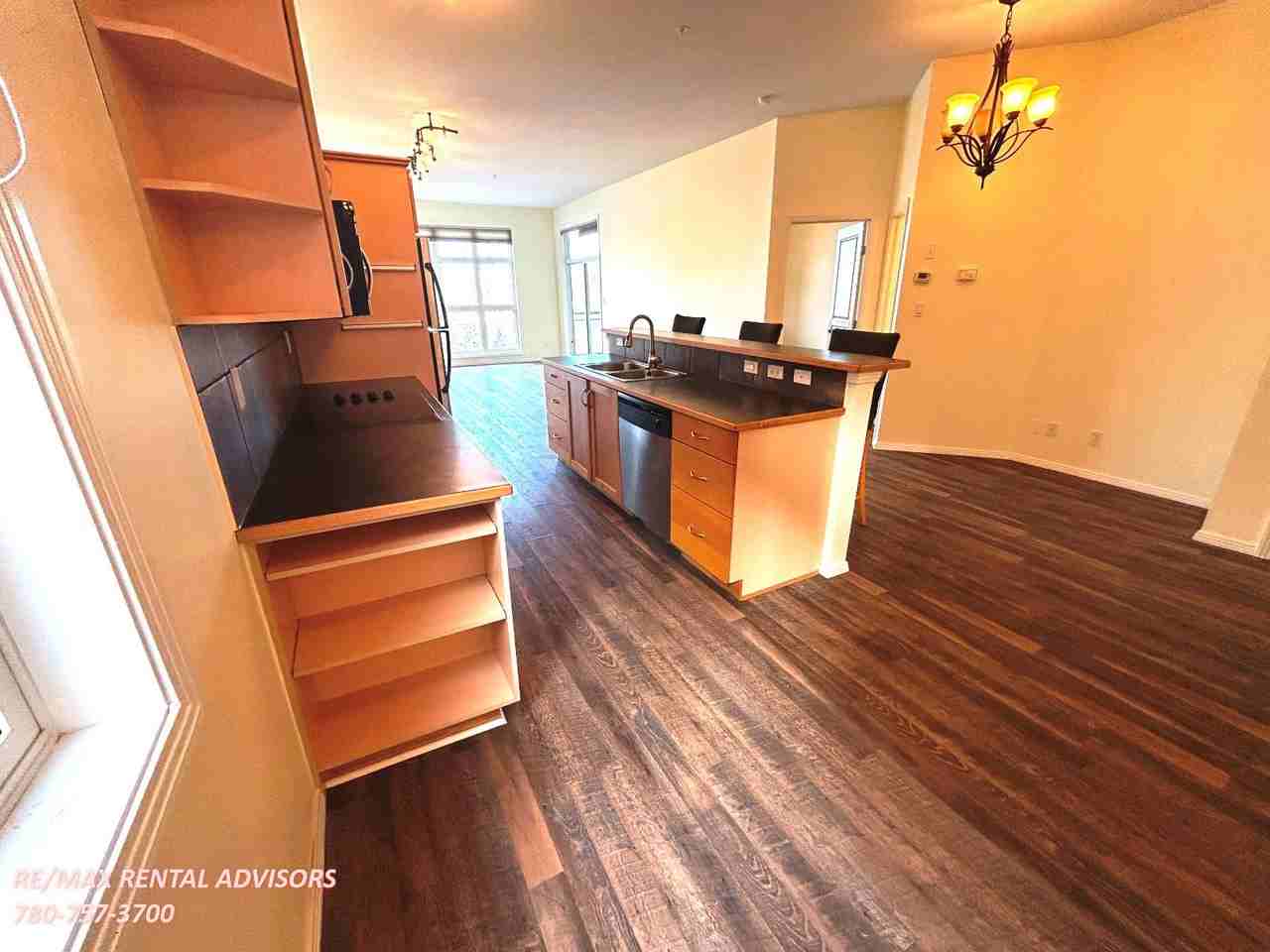 10407 122 St Nw - Photo 3 of 10