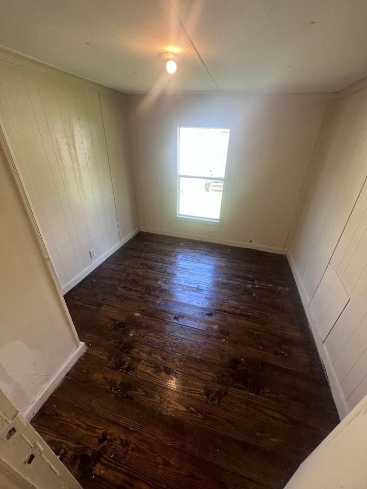 Willow Park - Photo 2 of 6